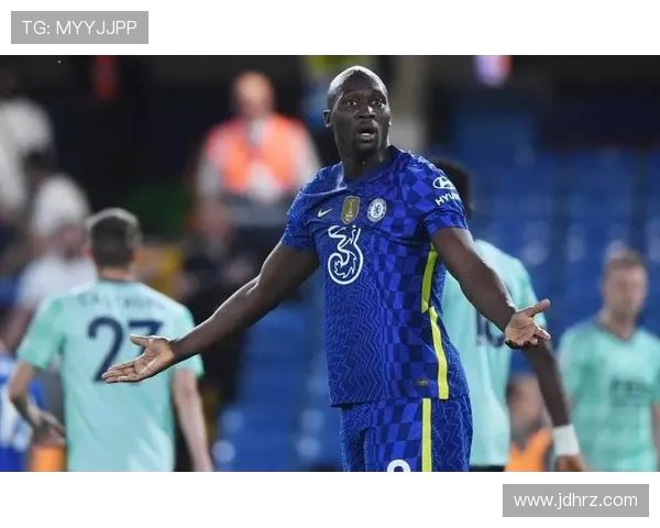 东体：让克劳德首秀精彩表现赢得球迷认可或将成为成功引援的标志