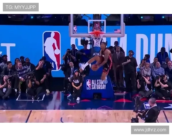 全明星扣篮大赛惨淡收场决赛轮选手水平低迷约翰逊意外夺冠